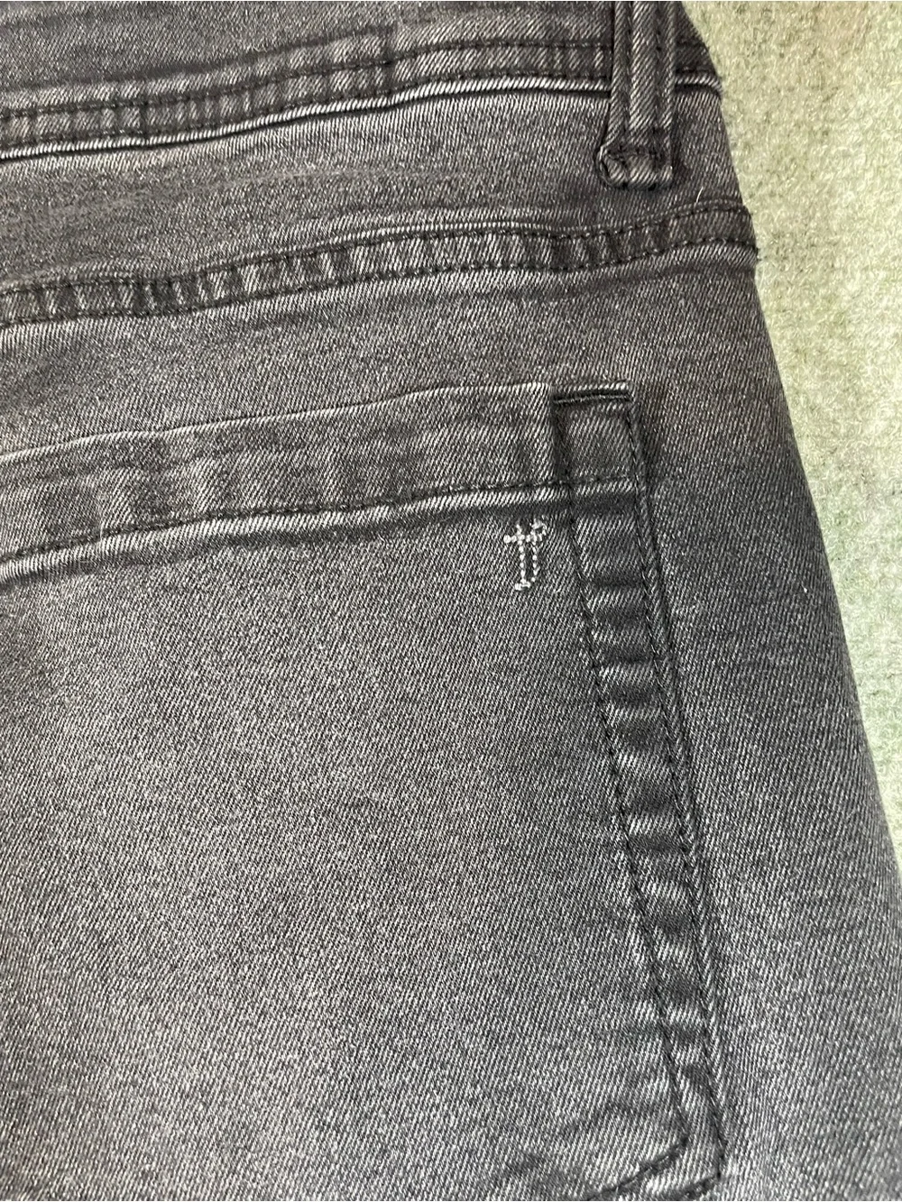 Men's Slim Straight Jeans in Charcoal Gray 38/34